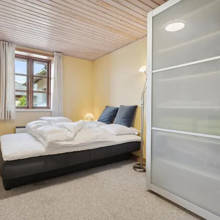 Lovely In Semesterbostad