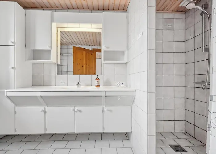 Holiday home Lovely In Skaerbaek