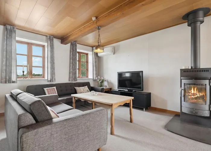 Lovely In * Skaerbaek